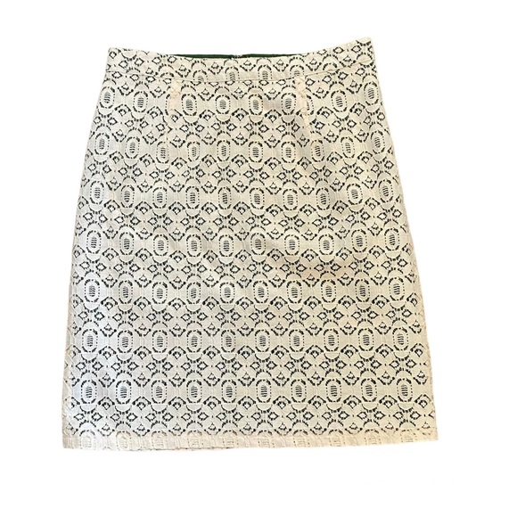 EDME & ESYLITE for ANTHROPOLOGIE ‘Aine’ Lace Overlay Pencil Skirt NWOT Size 8 - Picture 2 of 9